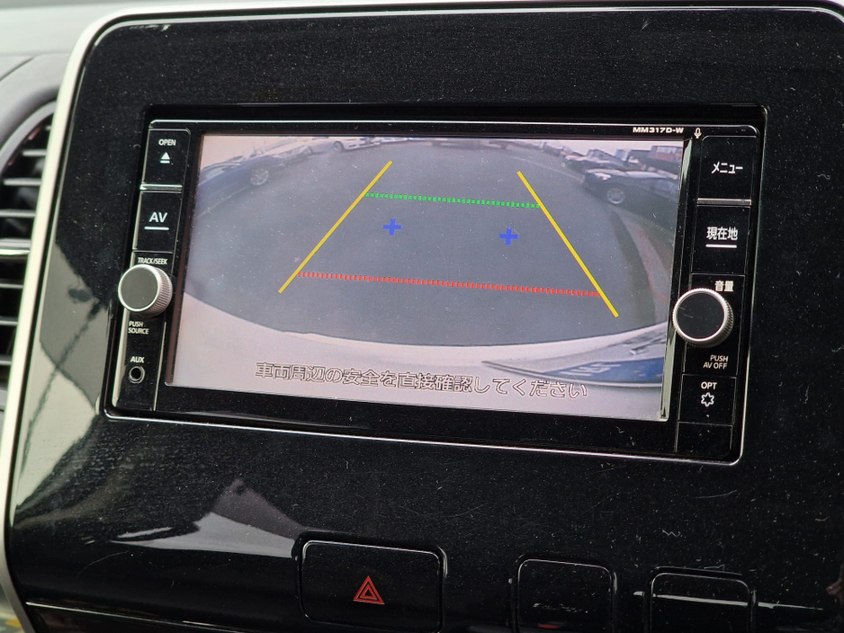 2017 Nissan Serena 2.0 PETROL HYBRID AUTOMATIC  LOW MILEAGE 8 SEATER €18,900