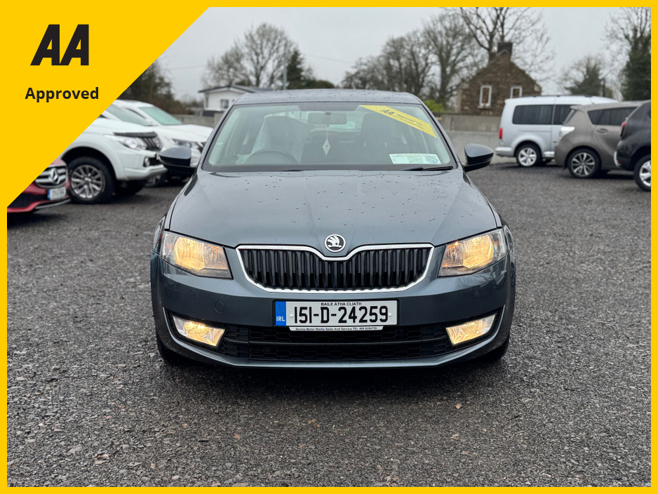 2015 Skoda Octavia - image 6