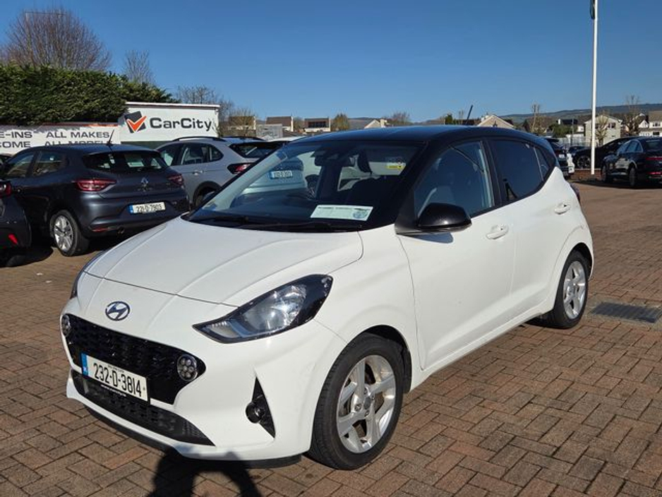 2023 Hyundai i10 - image 5