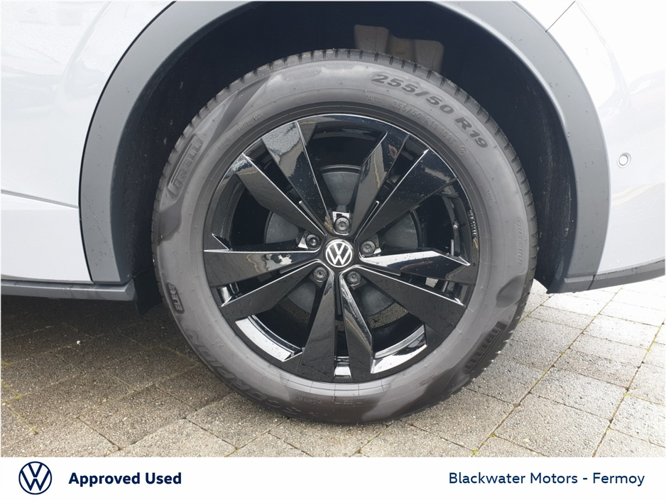 2026 Volkswagen ID.5 - image 9