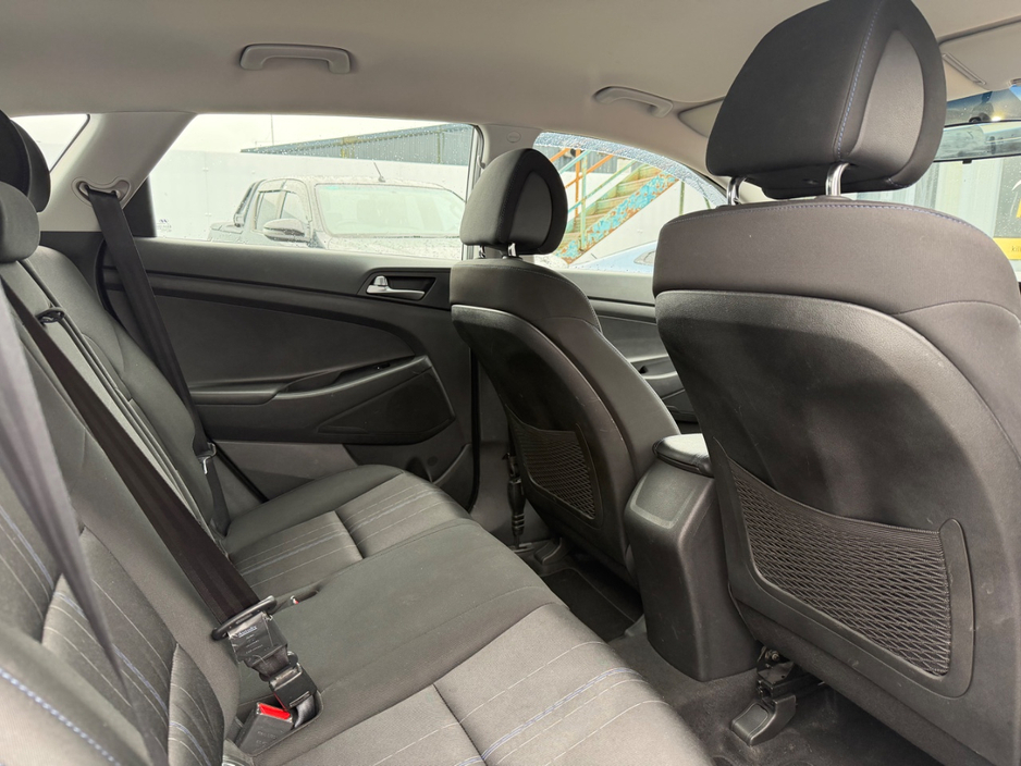 2016 Hyundai Tucson - image 34