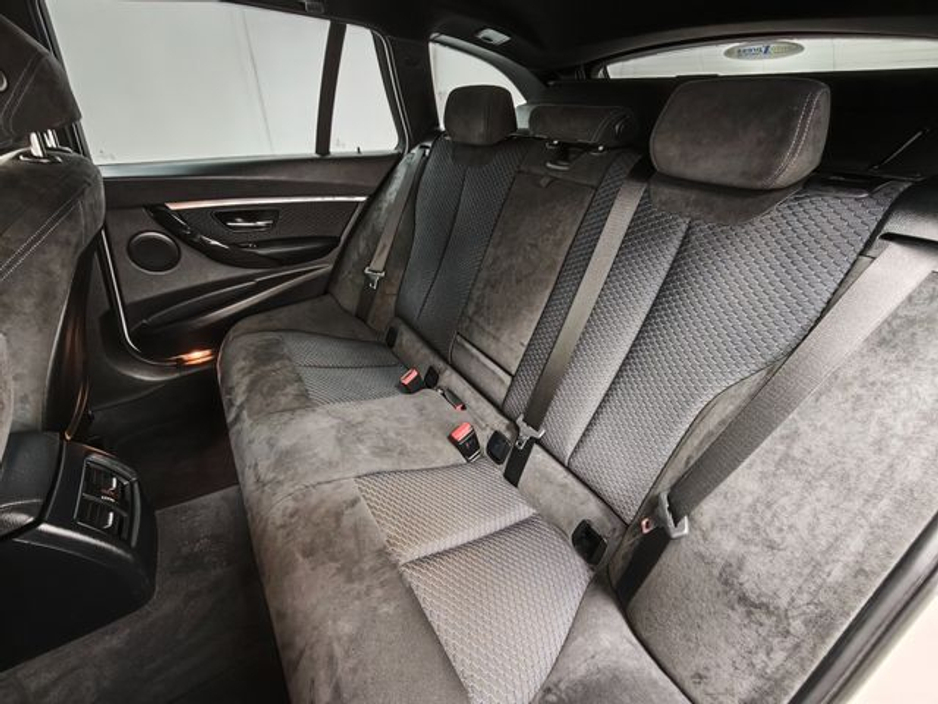 2018 BMW 3 Series 320 D TOURING M-SPORT Automatic, Reversing camera €19,995