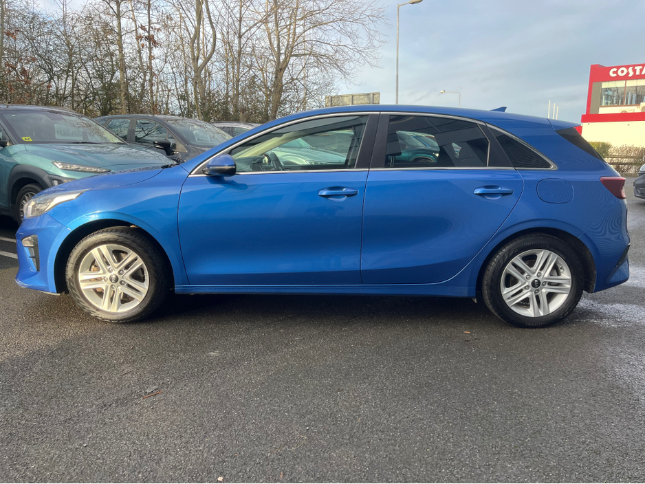 2019 Kia Ceed - image 4