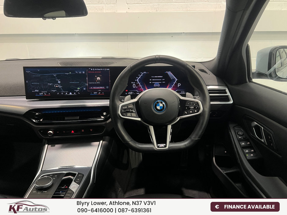 2025 BMW 3 Series - image 22