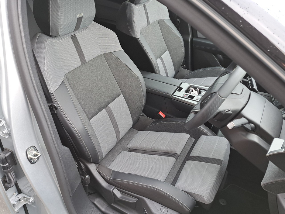 2025 Opel Grandland - image 14