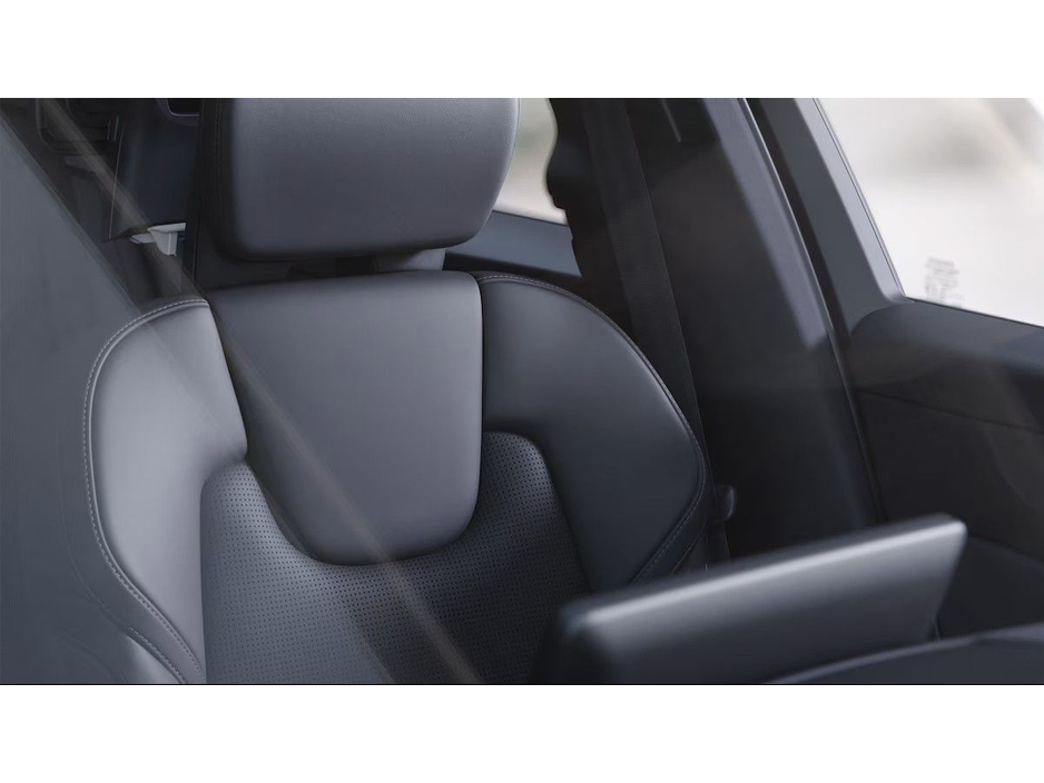 2026 Volvo XC60 - image 20