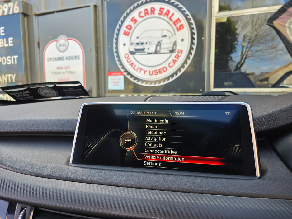 2015 BMW X5 - image 31