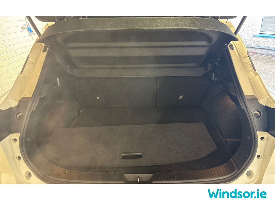 2023 Nissan Qashqai ePOWER QASHQAI SV PREMIUM €31,995