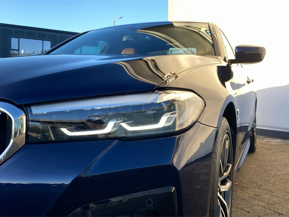 2023 BMW 5 Series - image 21