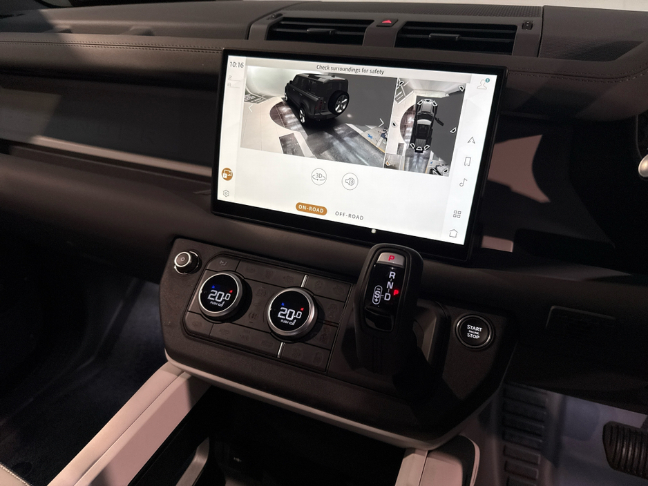 2025 Land Rover Defender 110 D350 DIESEL *N1 Commerical €98,750