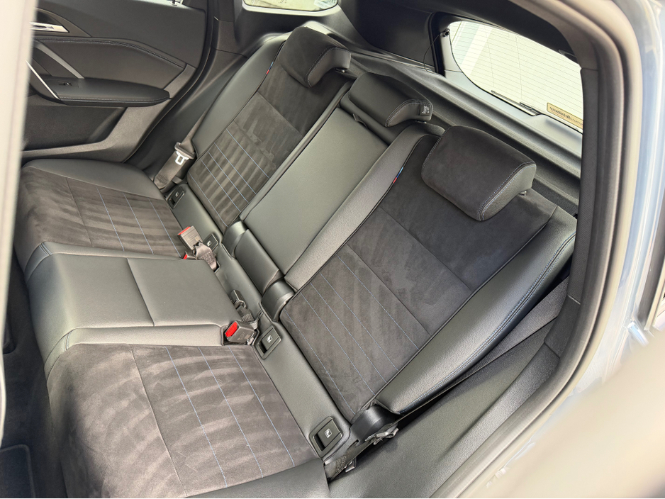 2023 BMW X1 - image 16