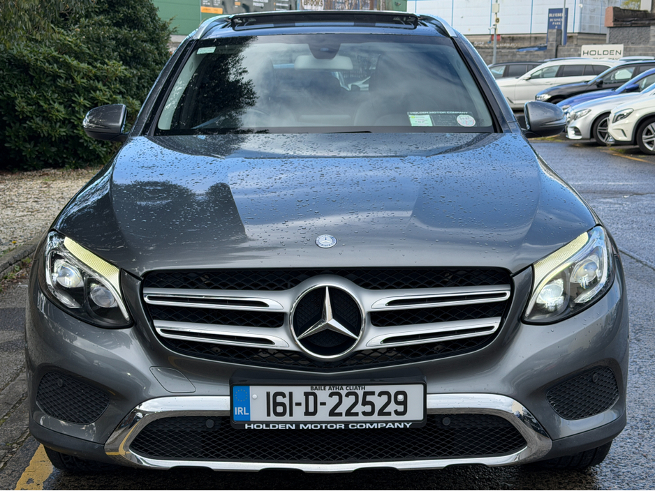 2016 Mercedes-Benz GLC Class - image 4