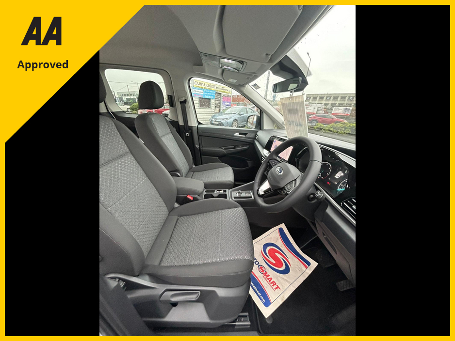 2025 Ford Grand Tourneo Connect - image 10