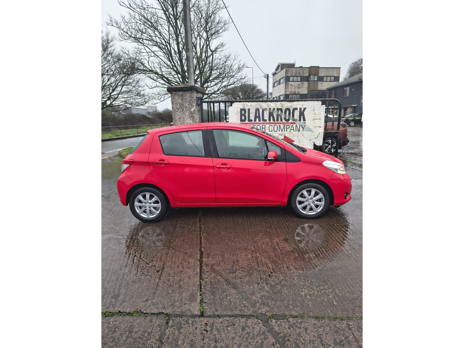 2014 Toyota Yaris 1.0 AURA 4DR €8,950