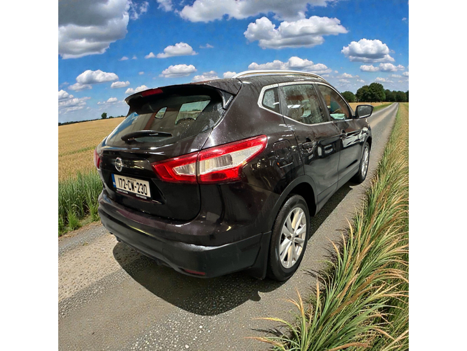 2017 Nissan Qashqai 1.2 PET SV €8,887