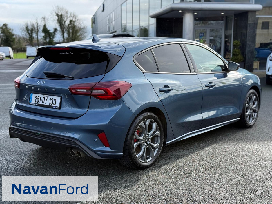 2025 Ford Focus St-Line 1.0 EcoBoost 125Ps **Warranty Jan 2030** €29,950