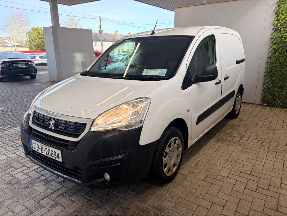 2017 Peugeot Partner PROFESSIONAL 1.6 BLUE HDI 75 3 €6,590