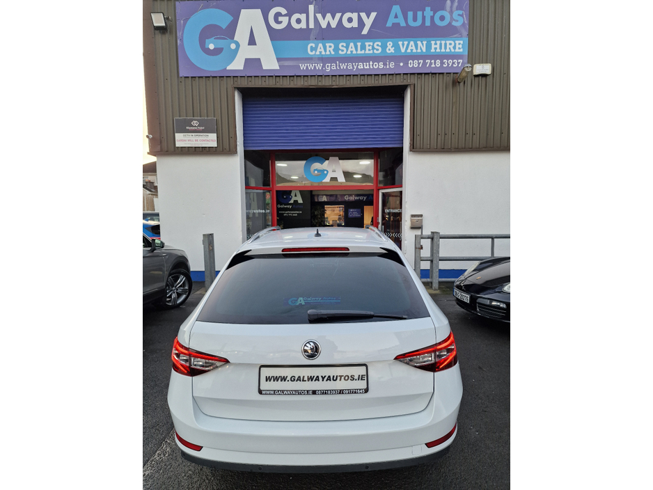 2017 Skoda Superb EXECUTIVE 2.0 TDI DSG-LOW MILEAGE €18,350
