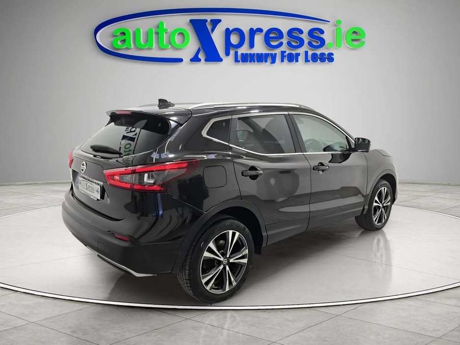 2017 Nissan Qashqai - image 15