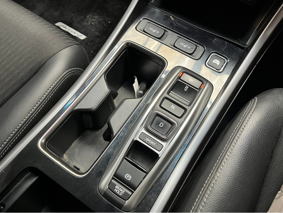 2016 Honda Accord - image 21