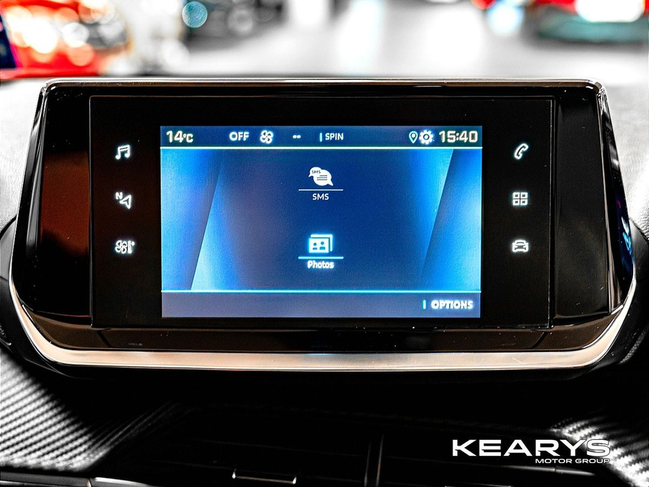 2021 Peugeot 2008 - image 13