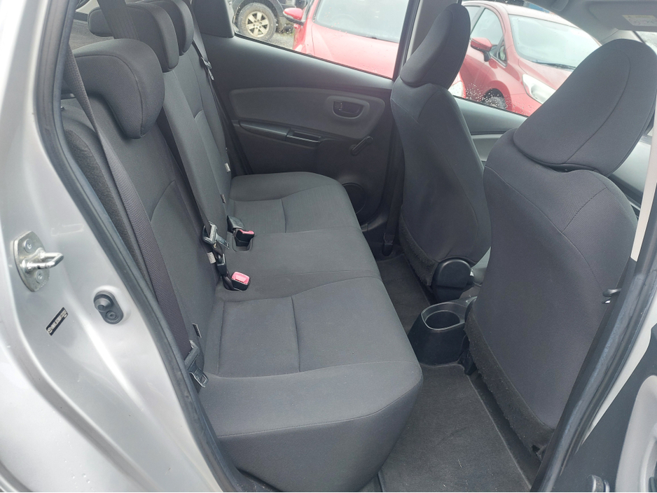 2015 Toyota Yaris 1.0 TERRA MC 4DR 5DR €9,000