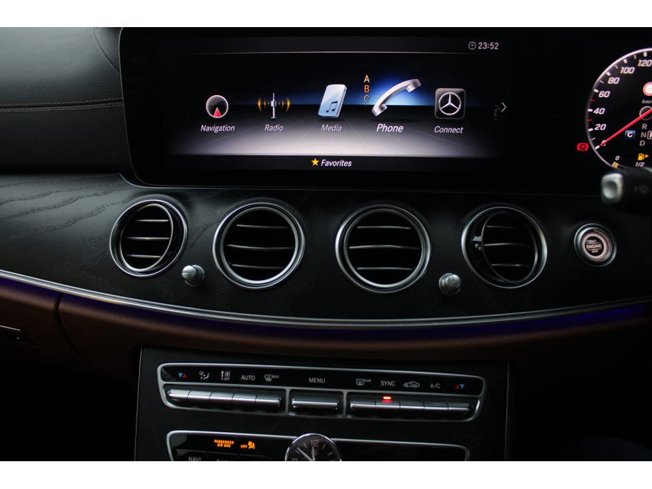 2020 Mercedes-Benz E Class E220D AVANTGARDE SPORT 4DR SALOON AUTOMATIC // STUNNING CAR WITH PANORAMIC SUNROOF //  BUY WITH CONFIDENCE AA AND SIMI APPROVED DEALER 2026 // FINANCE ARRANGED // ALL TRADE INS WELCOME // €39,950