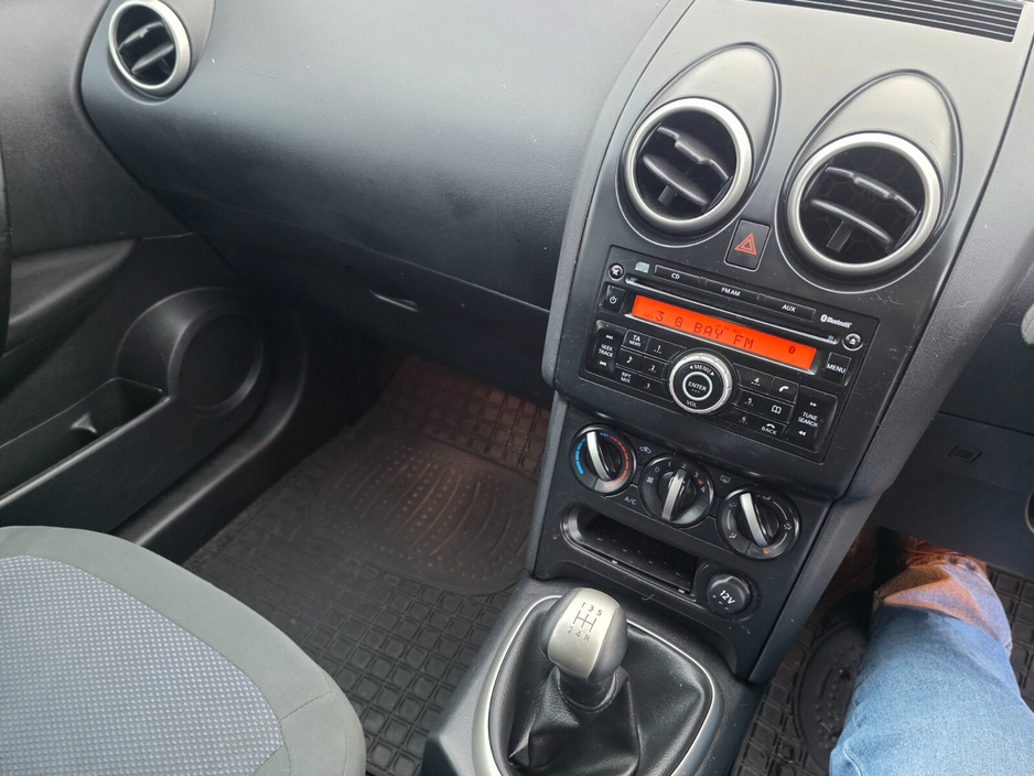 2011 Nissan Qashqai 1.6 XE ISS €3,500