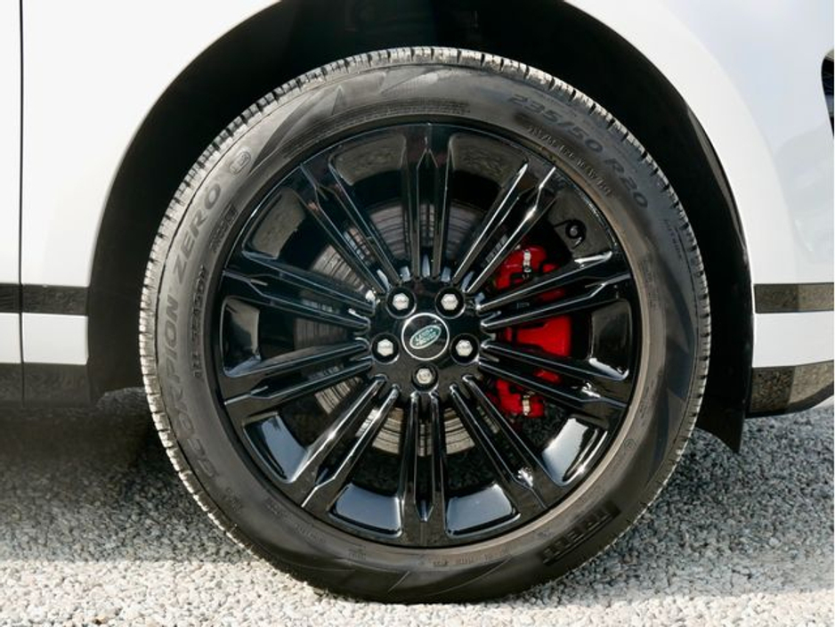 2024 Land Rover Range Rover Evoque - image 12