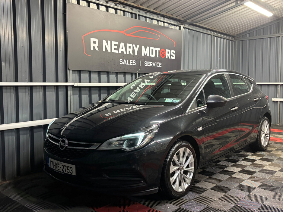 2017 Opel Astra - image 6