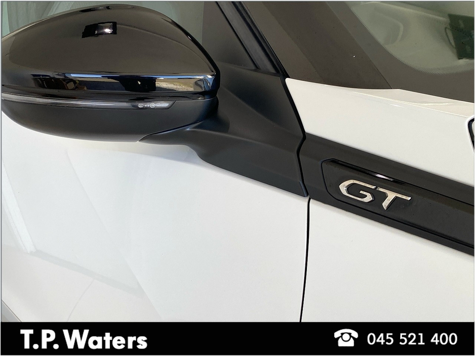 2021 Peugeot 2008 - image 14