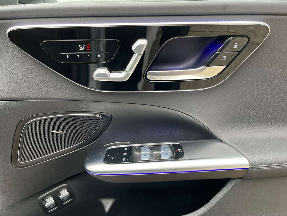 2025 Mercedes-Benz C Class - image 23