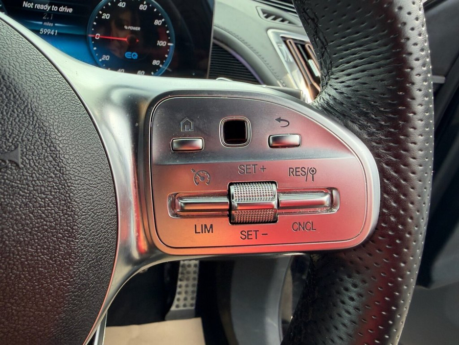 2023 Mercedes-Benz EQC - image 28