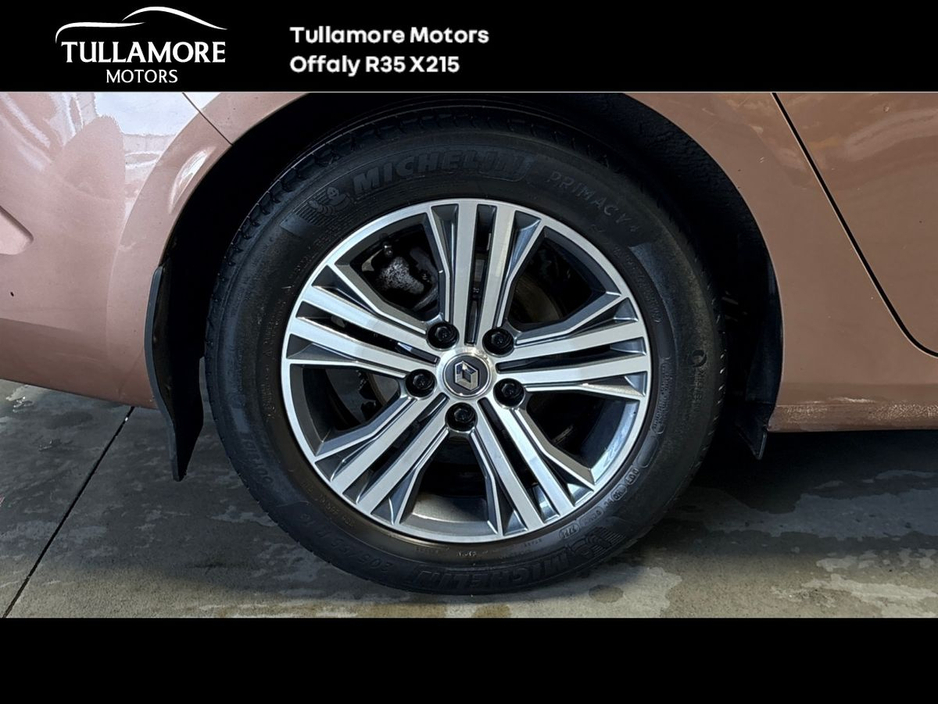 2021 Renault Megane 1.5 Blue dCi 115 ICONIC ST €20,900