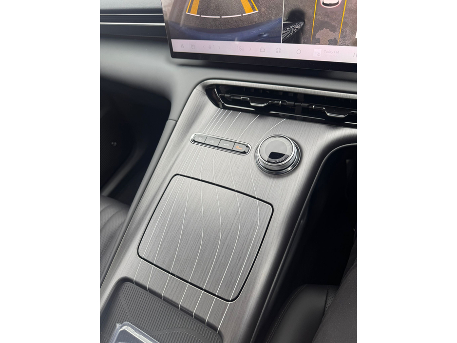 2026 Geely Starray - image 7