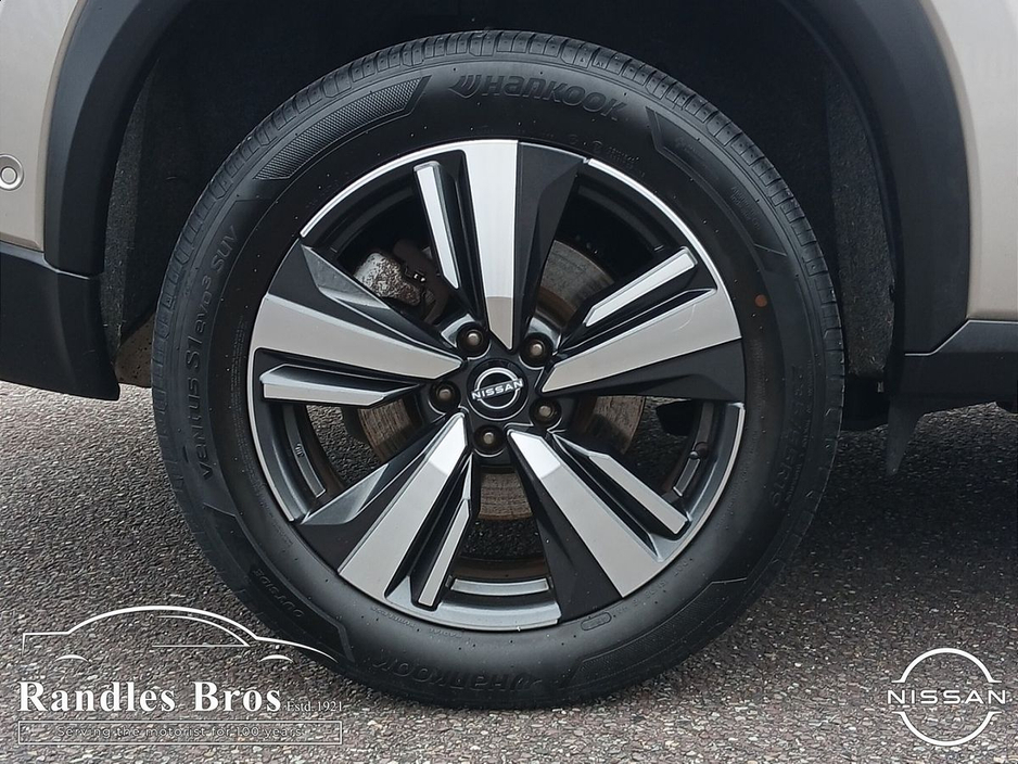 2023 Nissan X-Trail - image 9