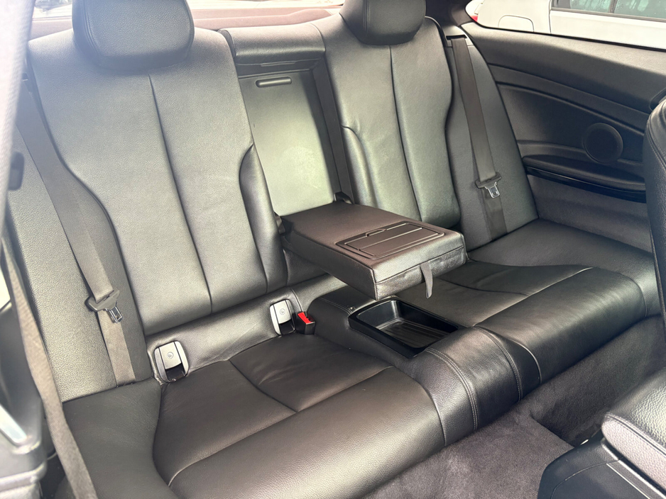 2017 BMW 4 Series - image 22