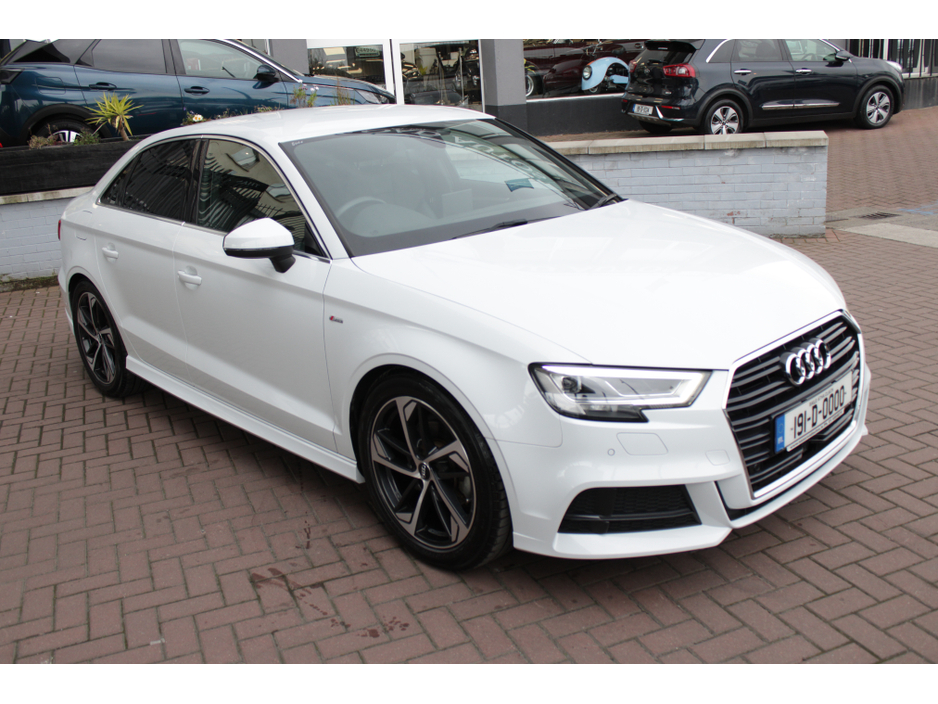 2019 Audi A3 - image 2