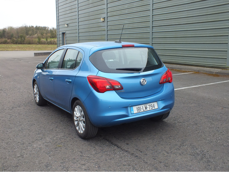 2018 Opel Corsa - image 6