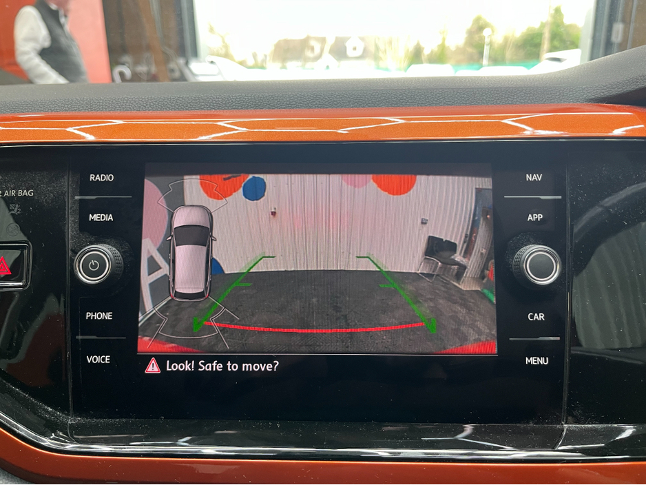 2020 Volkswagen Polo - image 19