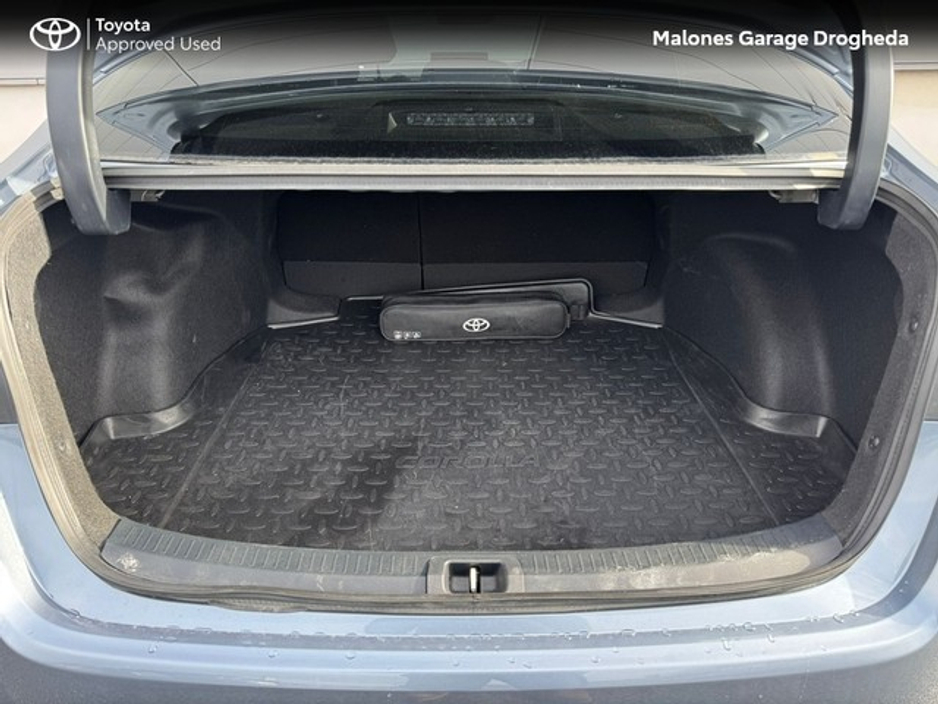 2023 Toyota Corolla 1.8 Hybrid Luna Sport *140HP* Call Now 041 980 2420 €27,950