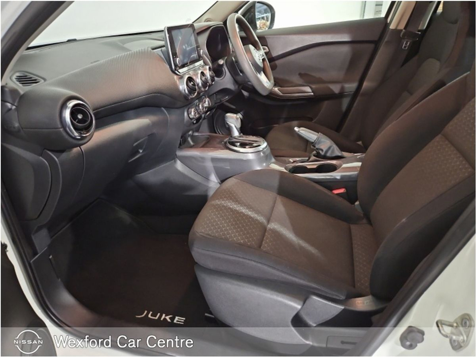 2021 Nissan Juke - image 6