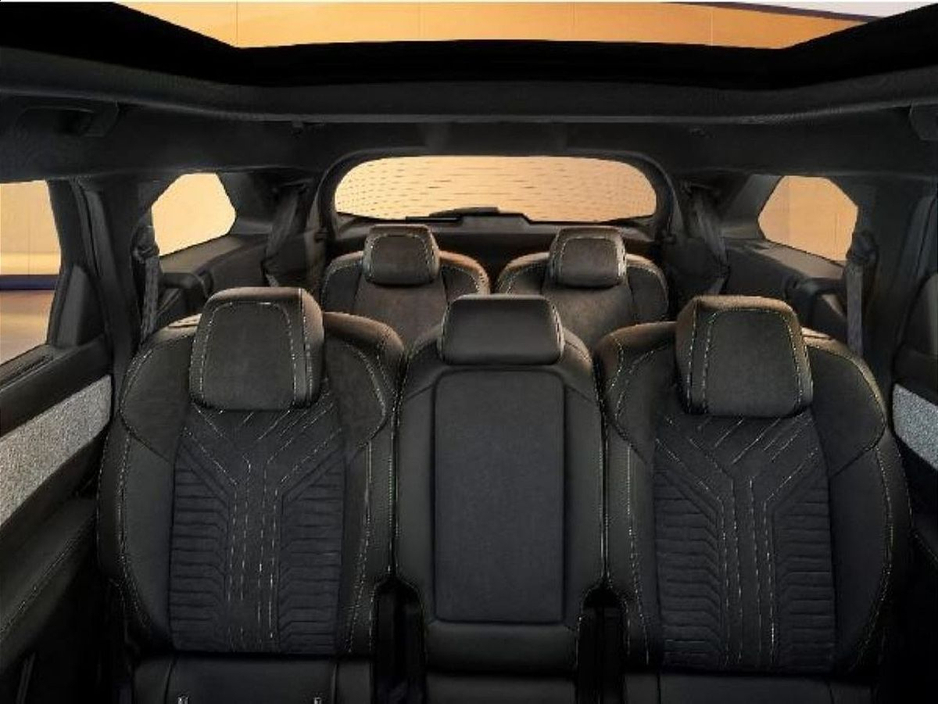 2026 Peugeot 5008 GT Exclusive Hybrid 145bhp *ORDER YOUR 261 TODAY* €57,745