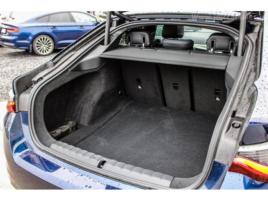 2023 BMW 4 Series - image 27