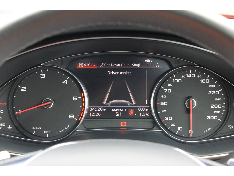 2022 Audi A6 - image 7