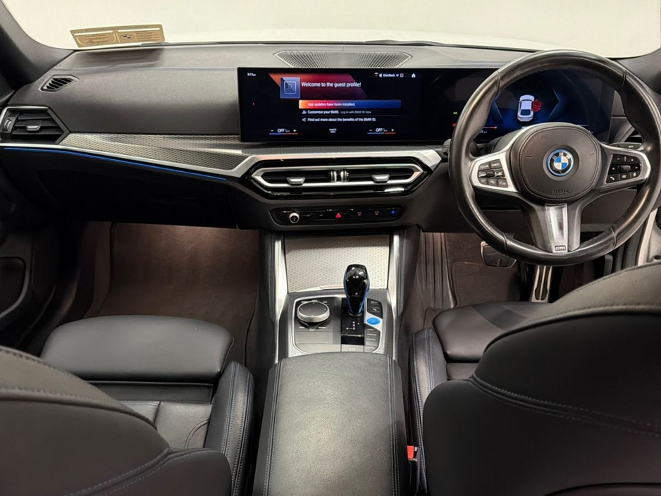 2023 BMW i4 - image 4