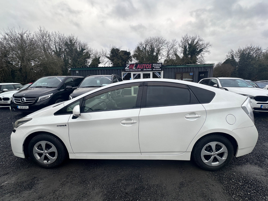 2014 Toyota Prius 1.8 Hybrid €9,750
