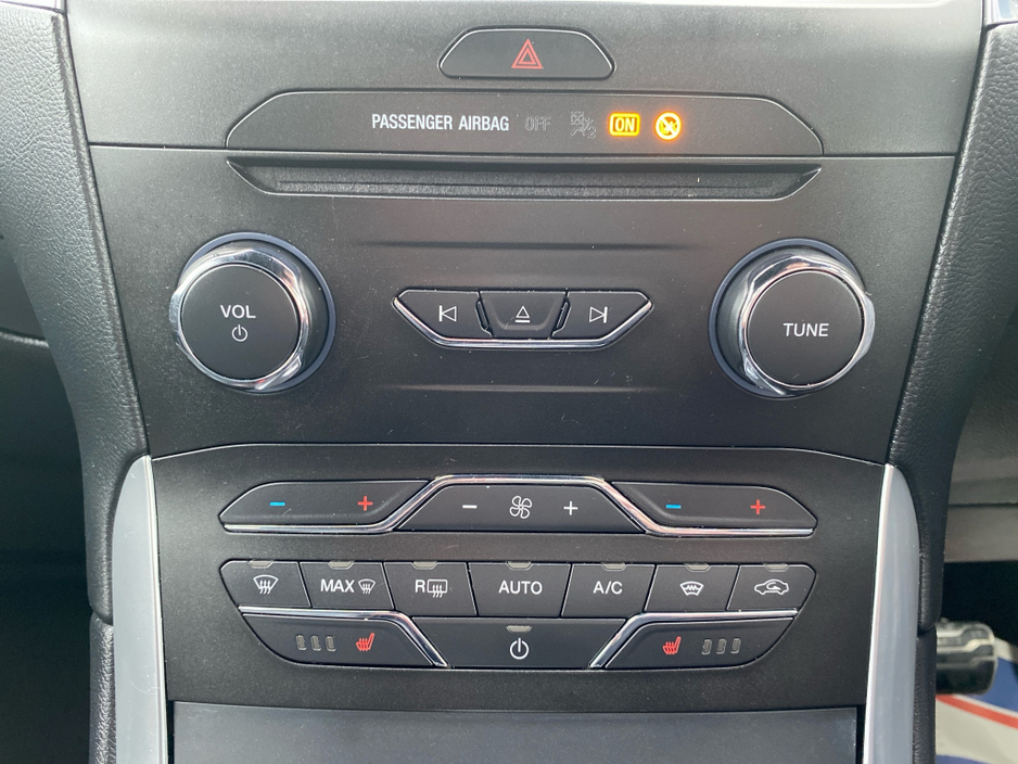 2023 Ford S-Max - image 17