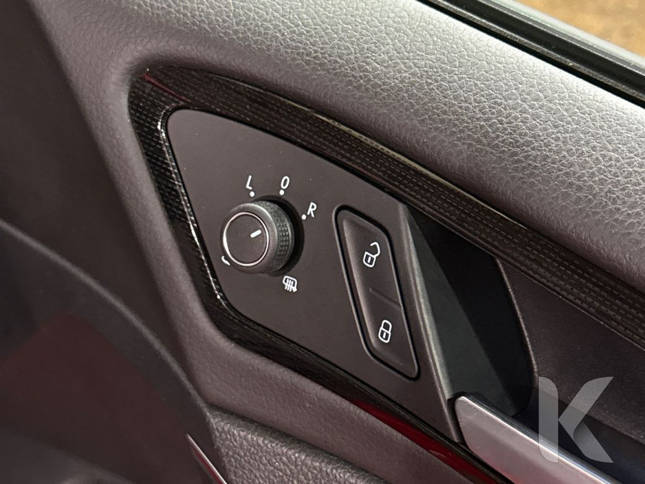 2018 Volkswagen Golf - image 17