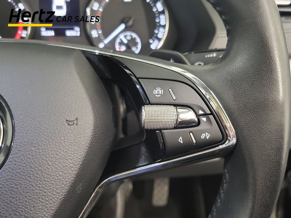 2024 Skoda Octavia - image 25